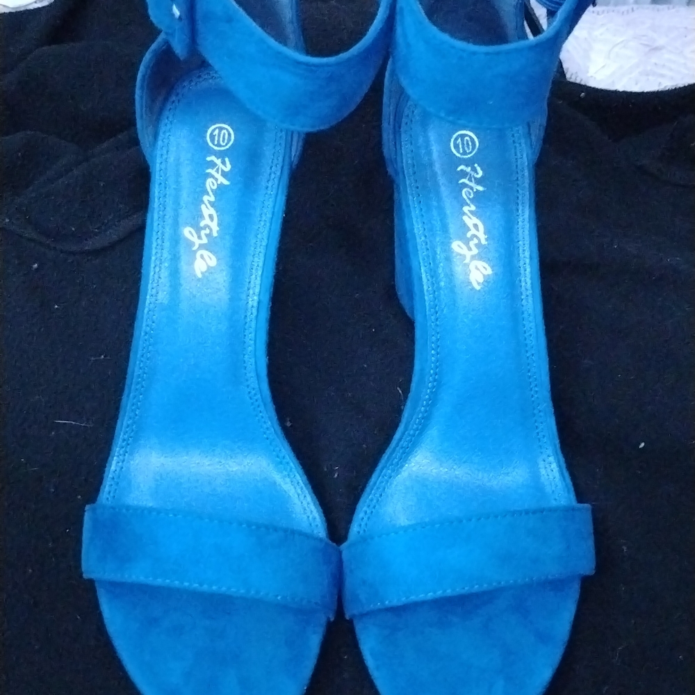 HerStyle Size 10 Blue
